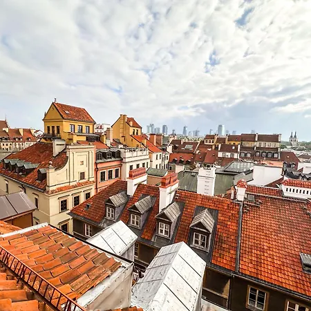 Old Town Square - 2m Royal Castle - 1m Barbican * Varsavia